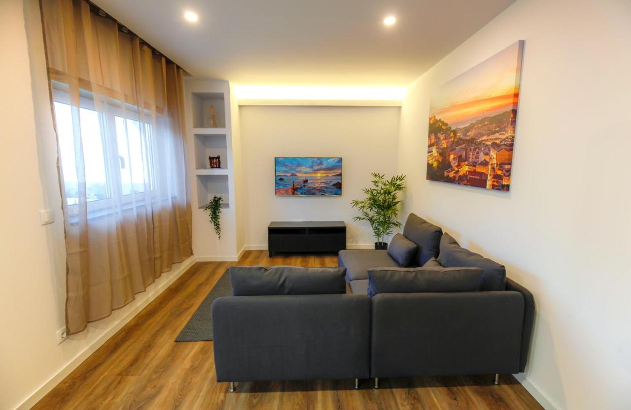 Cozy Apartment With Garden Fátima Eksteriør bilde